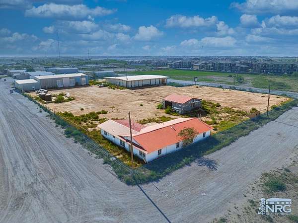 2.8 Acres of Improved Commercial Land for Sale in Midland, Texas