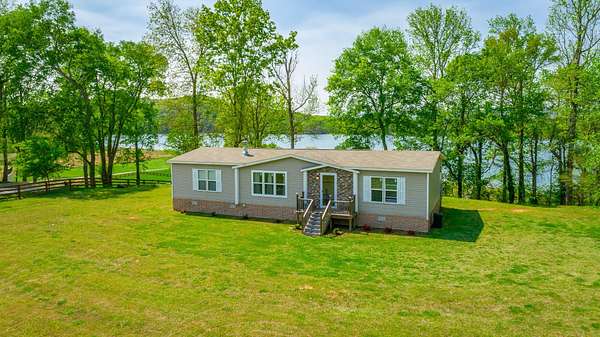 4.3 Acres of Land with Home for Sale in Decatur, Tennessee