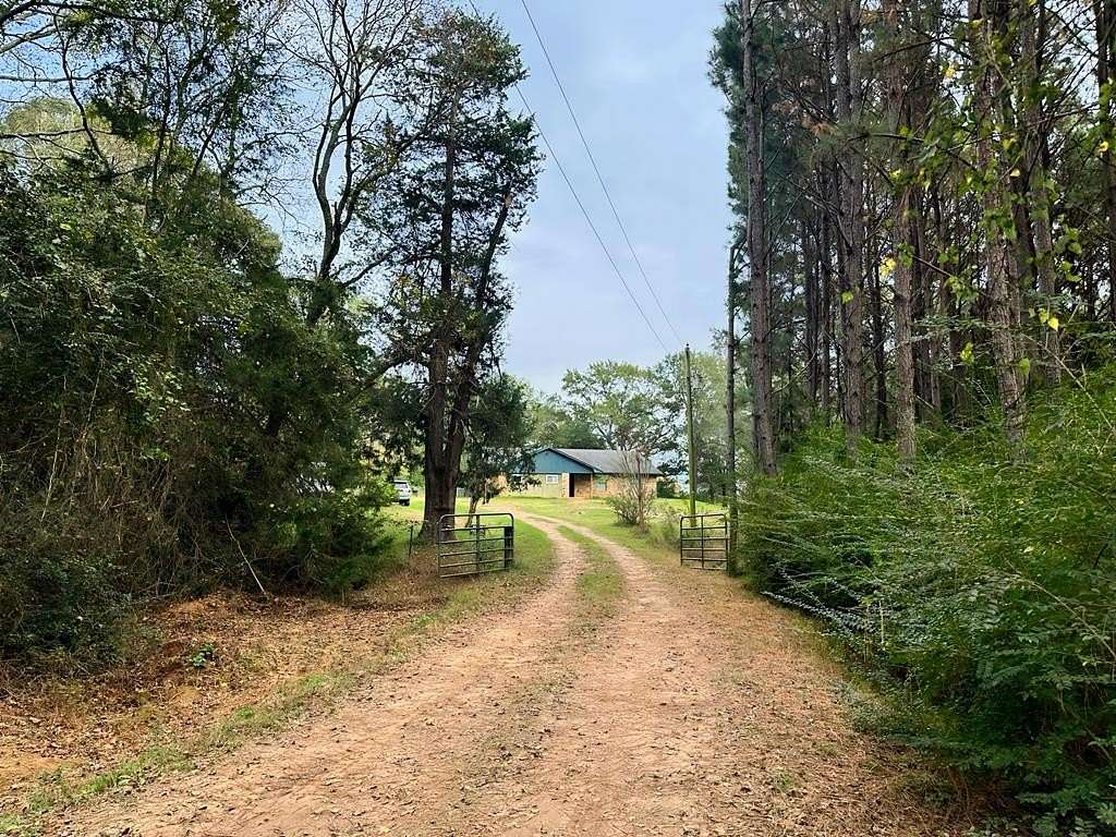 6.67 Acres of Residential Land with Home for Sale in Chireno, Texas