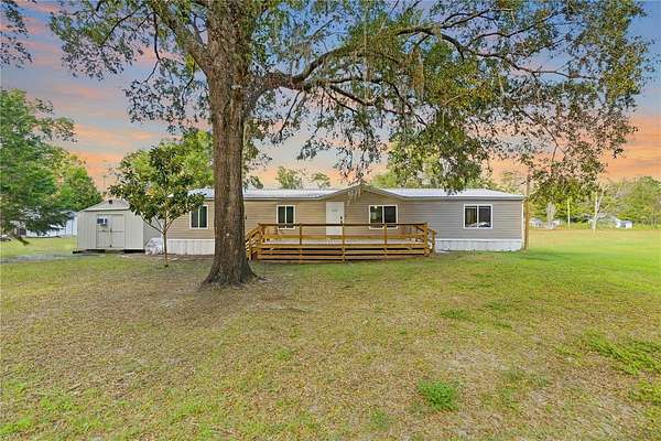 1.54 Acres of Residential Land with Home for Sale in Ocala, Florida