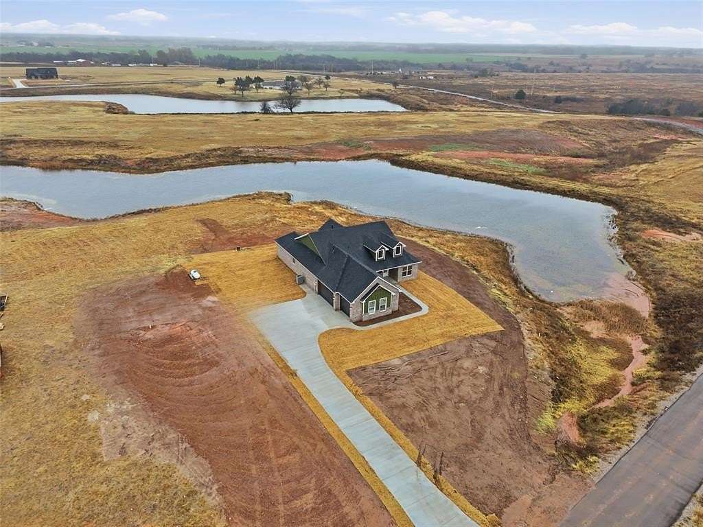 3.15 Acres of Residential Land with Home for Sale in Tuttle, Oklahoma