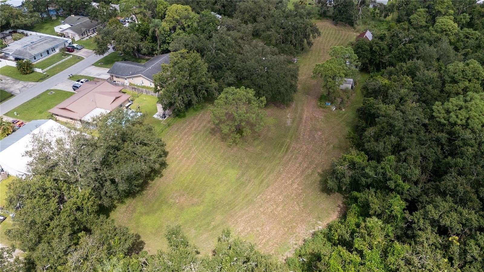 0.94 Acres of Residential Land for Sale in Sarasota, Florida