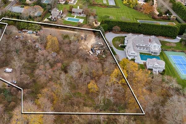 2.25 Acres of Residential Land for Sale in Bridgehampton, New York
