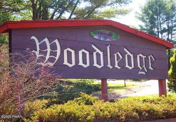 0.38 Acres of Residential Land for Sale in Hawley, Pennsylvania