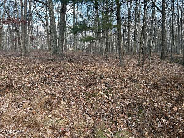 0.38 Acres of Residential Land for Sale in Hawley, Pennsylvania