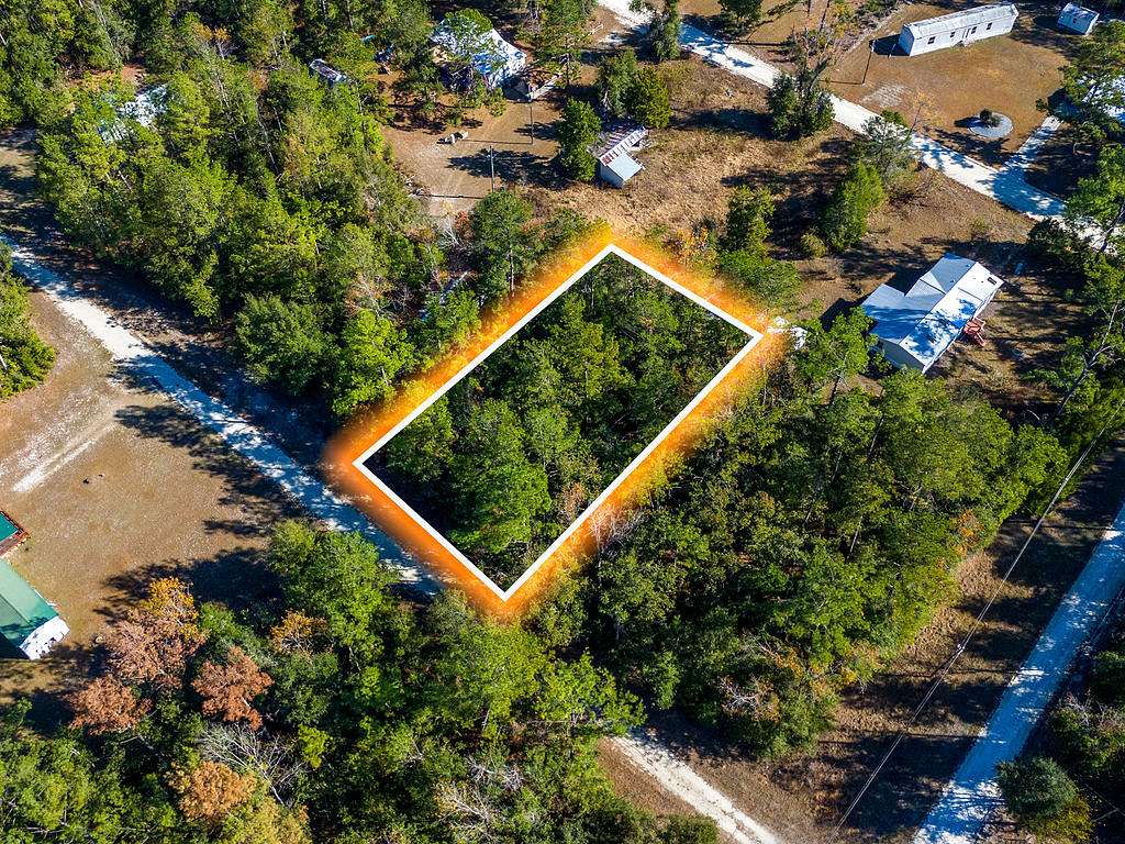 0.25 Acres of Residential Land for Sale in Live Oak, Florida