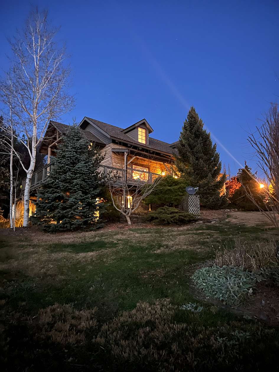 40 Acres of Land with Home for Sale in Chariton, Iowa