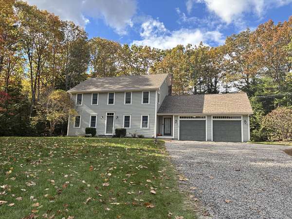 3 Acres of Residential Land with Home for Sale in North Yarmouth Town, Maine