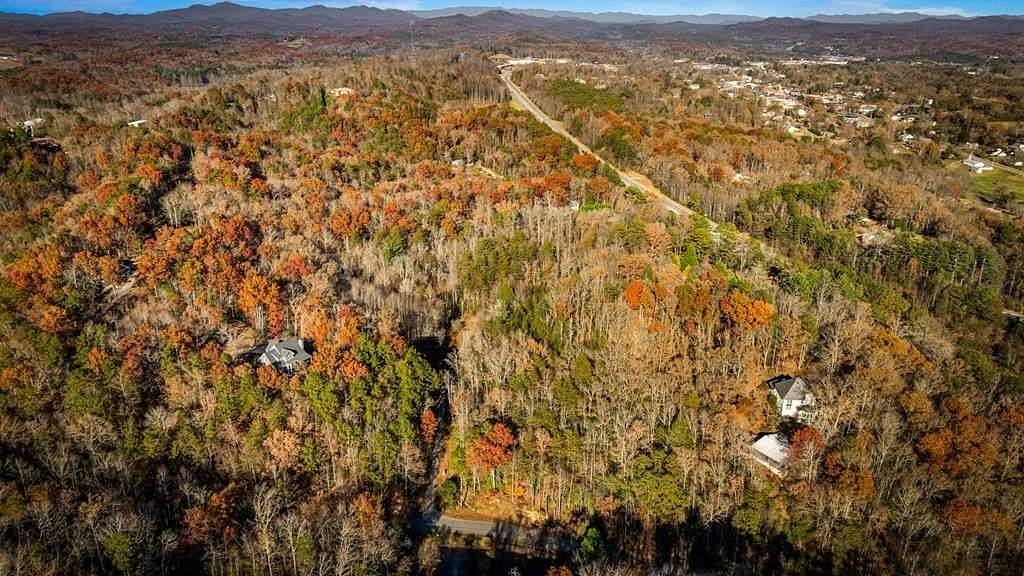 7.47 Acres of Residential Land with Home for Sale in Blue Ridge, Georgia
