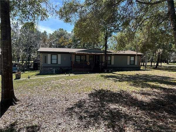 1.59 Acres of Land with Home for Sale in Hernando, Florida