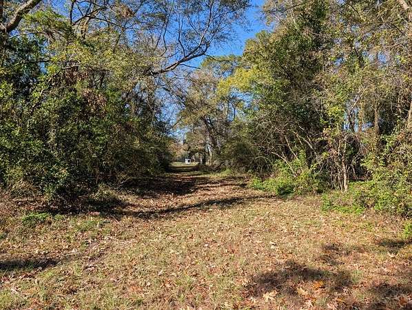 0.81 Acres of Residential Land for Sale in Lufkin, Texas