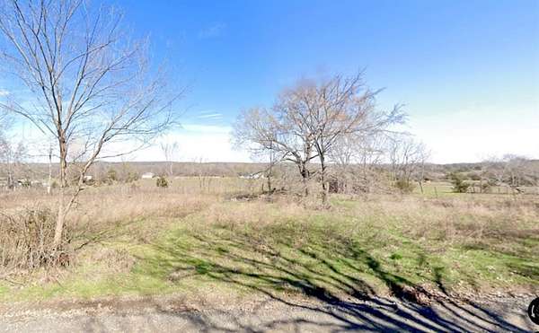 9 Acres of Residential Land for Sale in Cameron, Oklahoma