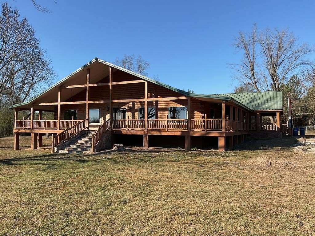 9 Acres of Land with Home for Sale in Rutledge, Alabama