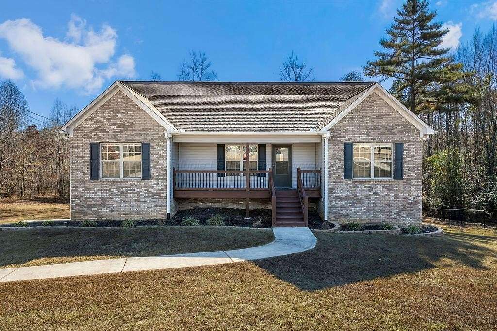 1.6 Acres of Residential Land with Home for Sale in Warrior, Alabama