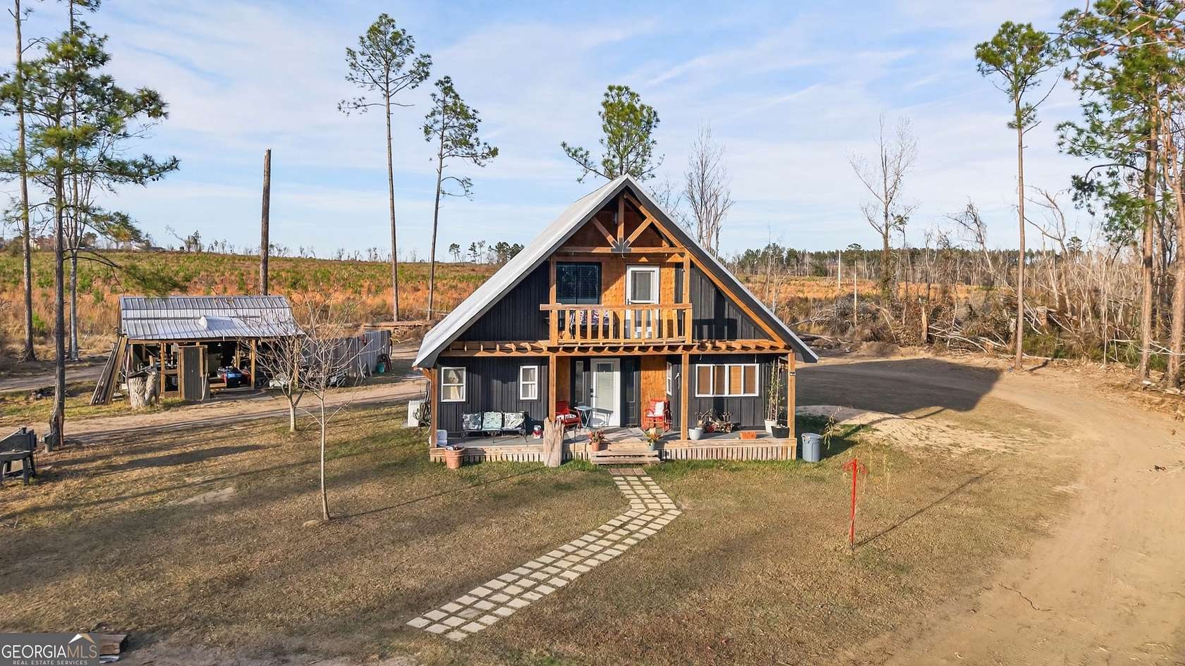 1.66 Acres of Residential Land with Home for Sale in Vidalia, Georgia