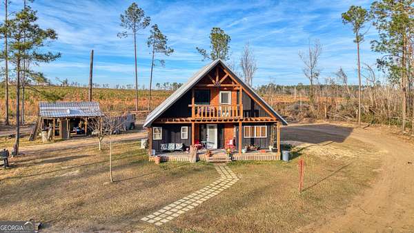 1.66 Acres of Residential Land with Home for Sale in Vidalia, Georgia