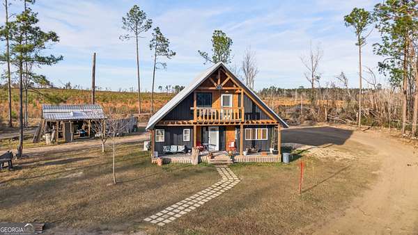 1.66 Acres of Residential Land with Home for Sale in Vidalia, Georgia