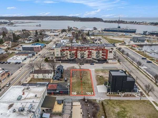 0.19 Acres of Commercial Land for Sale in Ludington, Michigan