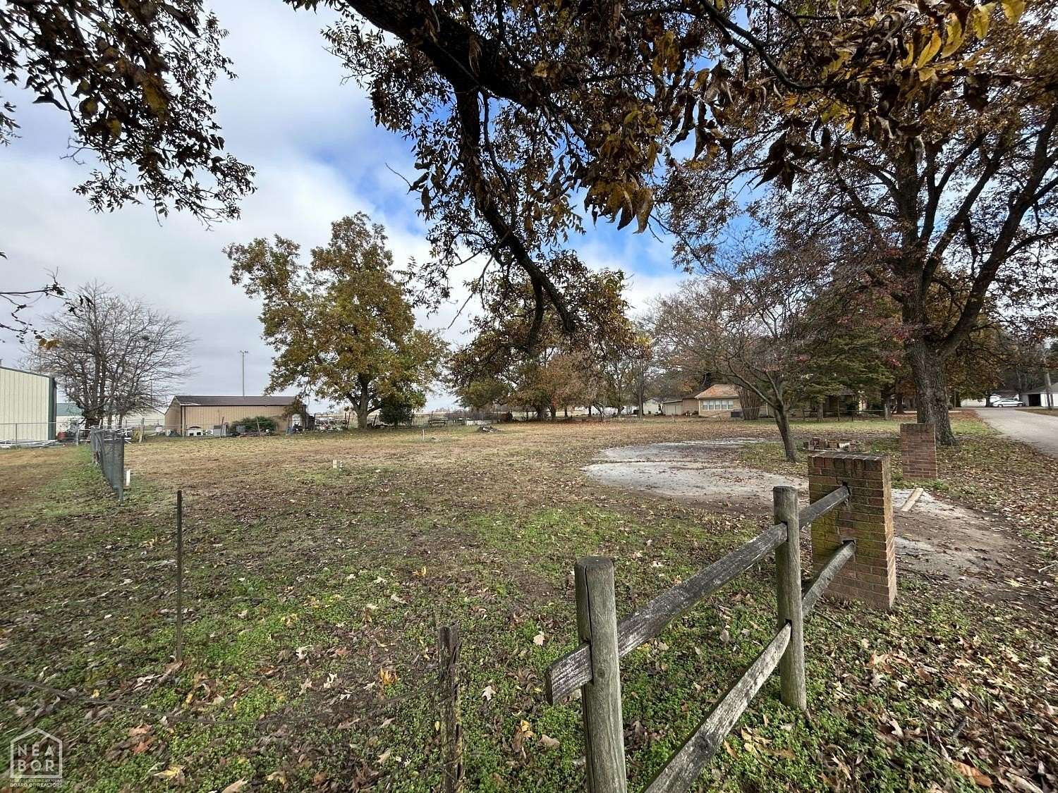 1 Acre of Residential Land for Sale in Bay, Arkansas