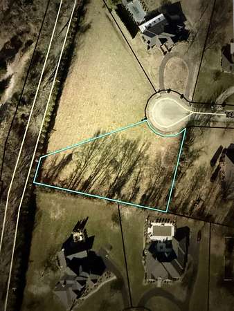 0.8 Acres of Land for Sale in Bowling Green, Kentucky