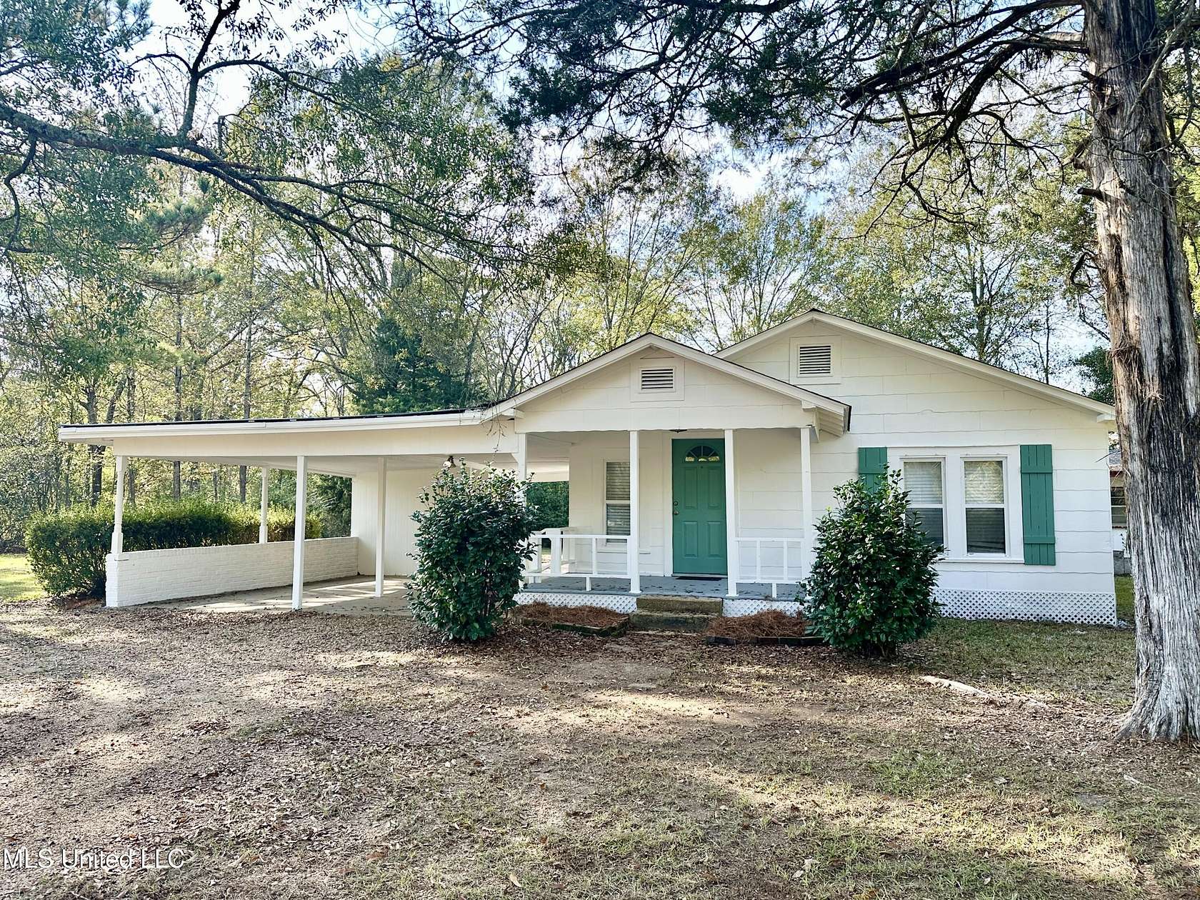 4.84 Acres of Residential Land with Home for Sale in Brookhaven, Mississippi