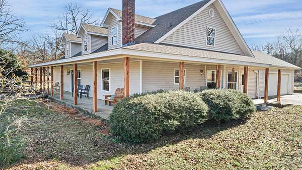 15.3 Acres of Recreational Land with Home for Sale in Vilonia, Arkansas