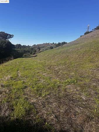 2.54 Acres of Residential Land for Sale in El Sobrante, California