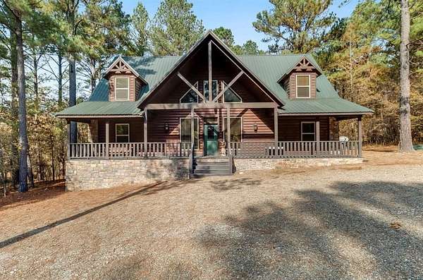 1.53 Acres of Residential Land with Home for Sale in Broken Bow, Oklahoma