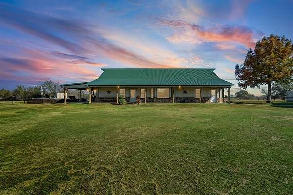 81.8 Acres of Agricultural Land with Home for Sale in Point, Texas