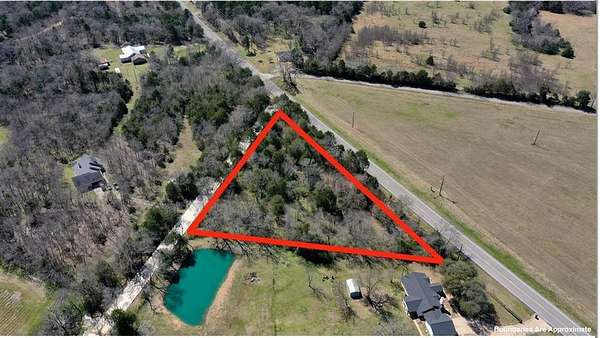 2 Acres of Mixed-Use Land for Sale in Wills Point, Texas