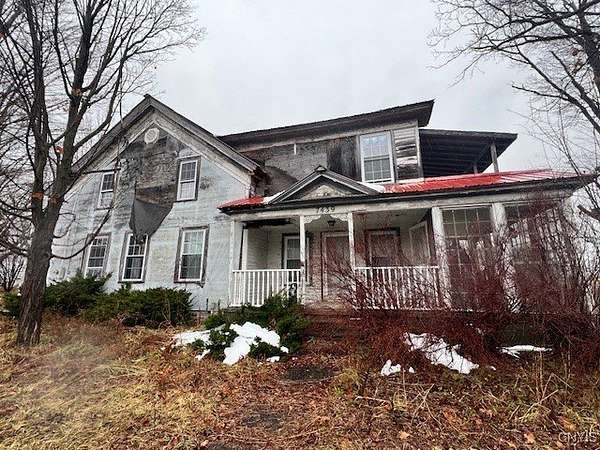 1.56 Acres of Residential Land with Home for Sale in Madison, New York