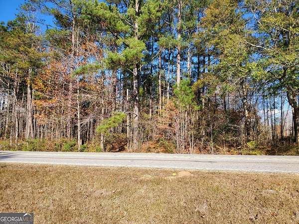 5 Acres of Residential Land for Sale in Fayetteville, Georgia