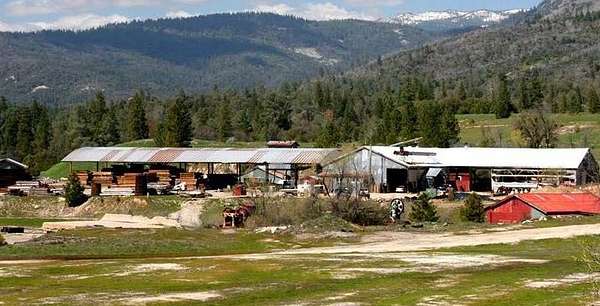 9.32 Acres of Improved Commercial Land for Sale in North Fork, California