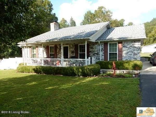 3.1 Acres of Residential Land with Home for Sale in Lebanon Junction, Kentucky