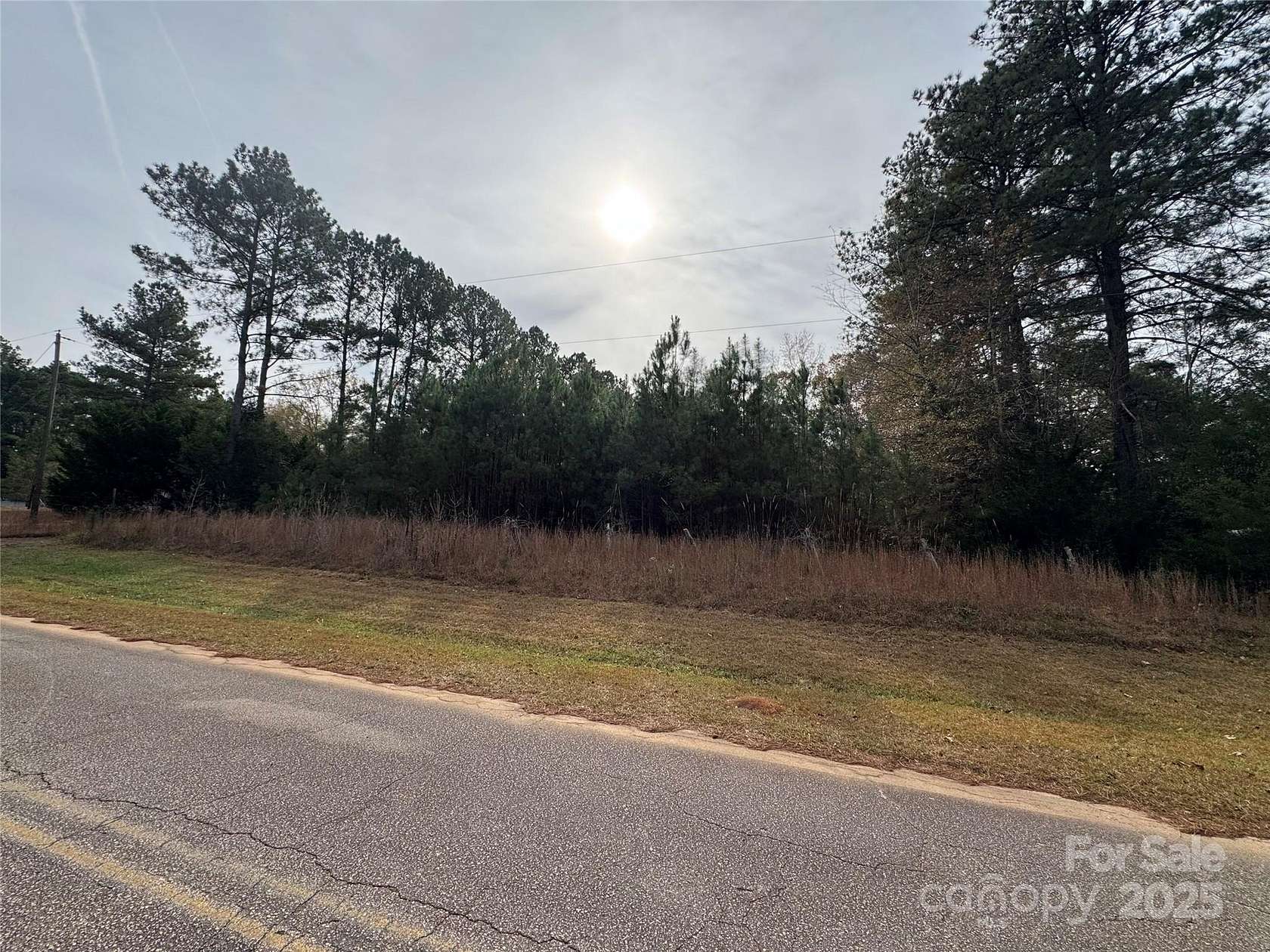 0.92 Acres of Land for Sale in Fort Lawn, South Carolina