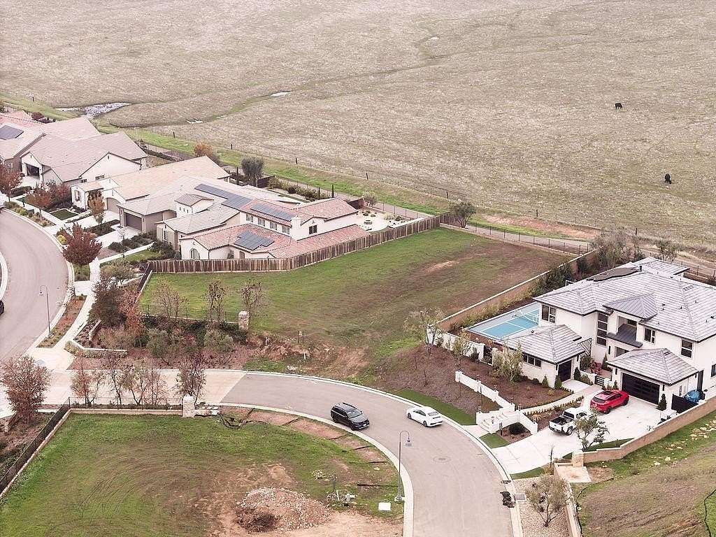 0.42 Acres of Residential Land for Sale in Madera, California