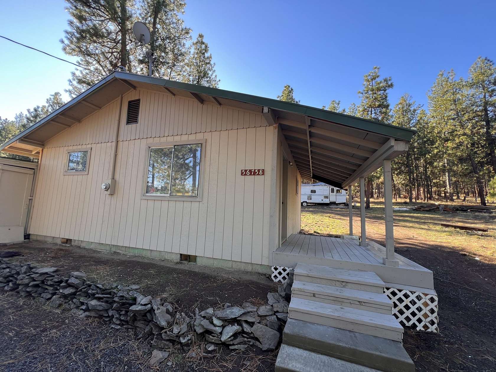 1.4 Acres of Improved Residential Land for Sale in Bly, Oregon