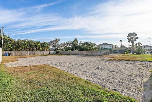 0.21 Acres of Residential Land for Sale in St. Petersburg, Florida