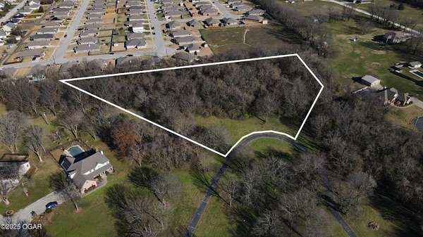 3 Acres of Residential Land for Sale in Webb City, Missouri
