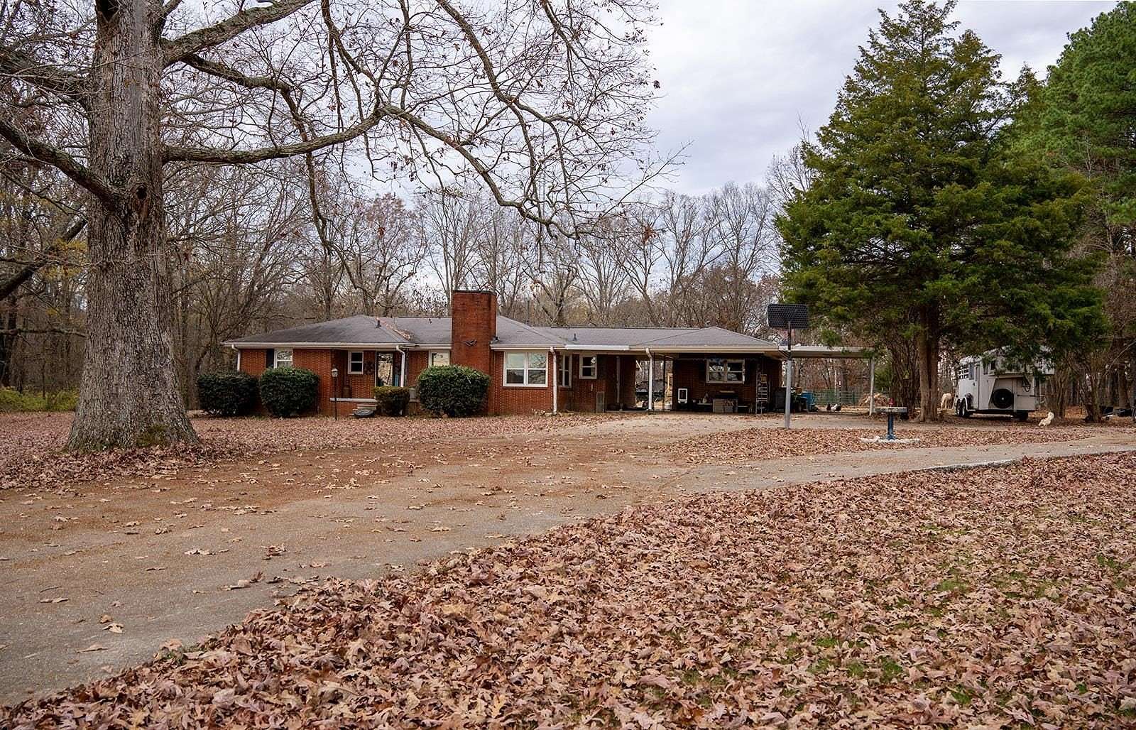 3 Acres of Residential Land with Home for Sale in Killen, Alabama