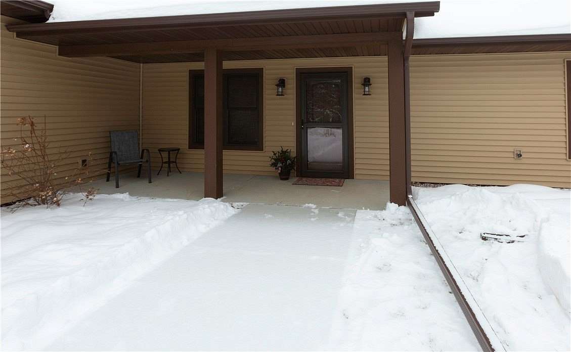 2.5 Acres of Residential Land with Home for Sale in Elk Mound, Wisconsin