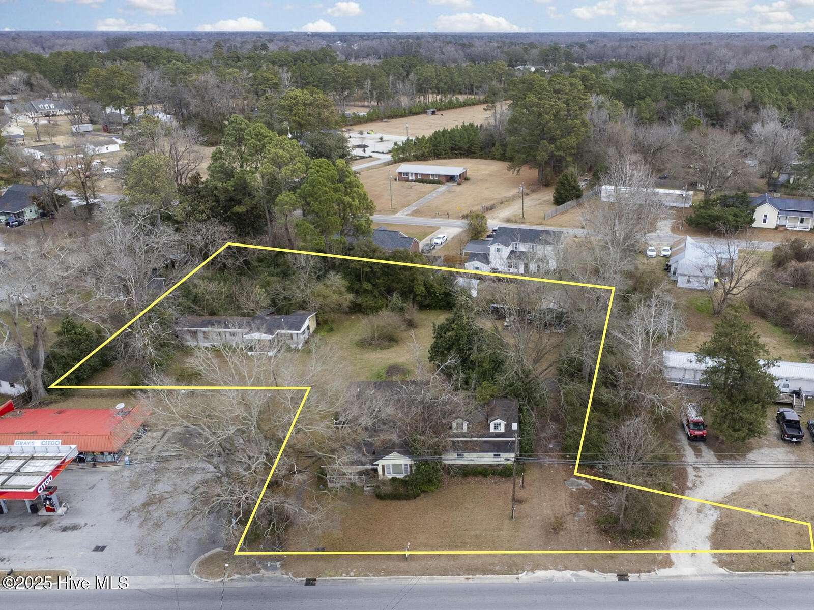 0.87 Acres of Commercial Land for Sale in Richlands, North Carolina
