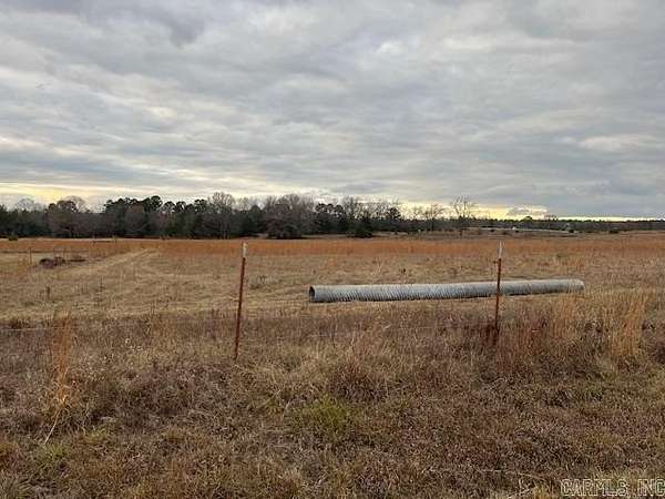 4.5 Acres of Land for Sale in Damascus, Arkansas