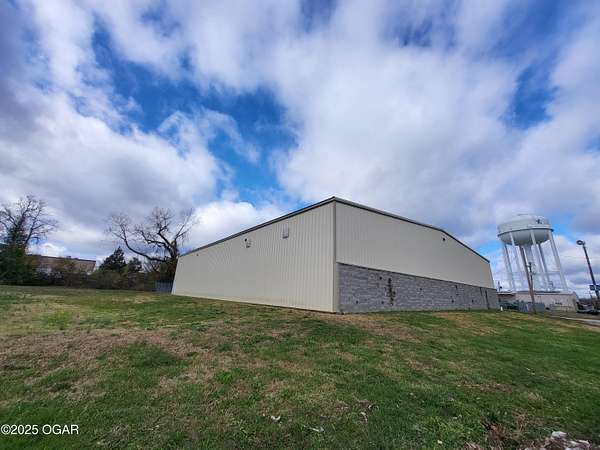 2 Acres of Improved Commercial Land for Sale in Joplin, Missouri