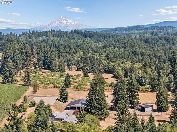 15 Acres of Land with Home for Sale in Sandy, Oregon