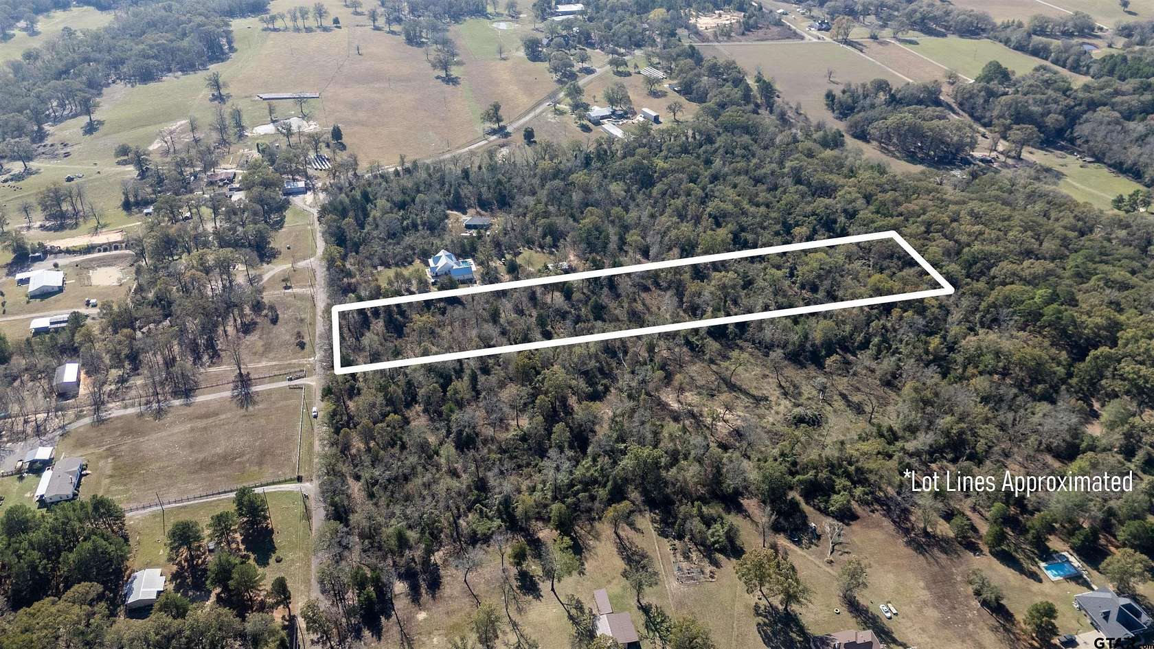 5 Acres of Residential Land for Sale in Lindale, Texas