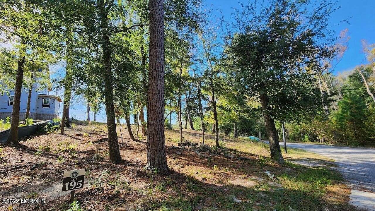 0.33 Acres of Residential Land for Sale in Castle Hayne, North Carolina