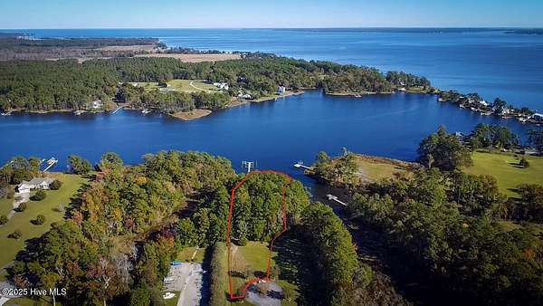 1 Acre of Residential Land for Sale in Arapahoe, North Carolina