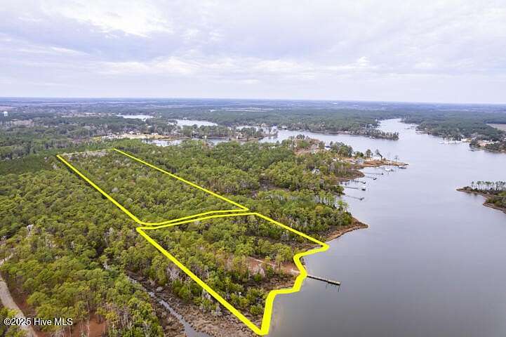 22.1 Acres of Agricultural Land for Sale in Oriental, North Carolina