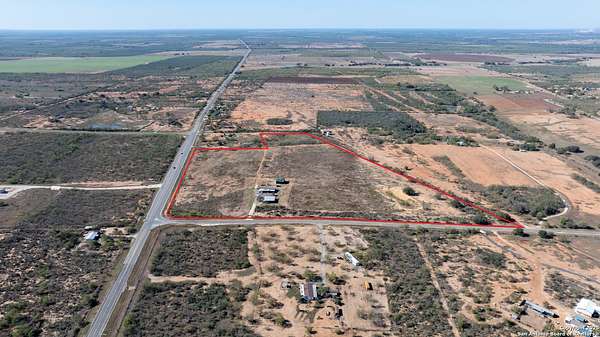 32.3 Acres of Land for Sale in Jourdanton, Texas